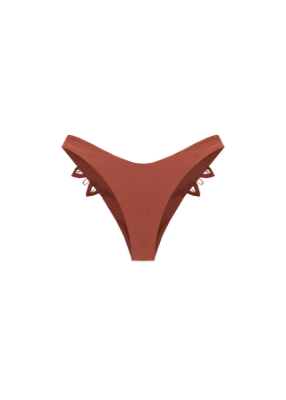 MARROM